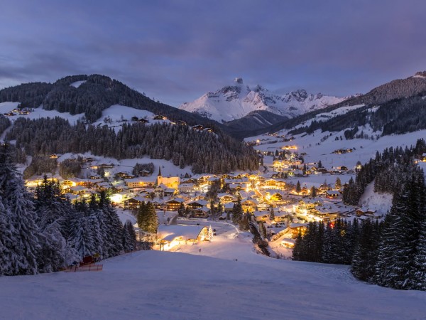 Bergdorf Filzmoos bei Nacht im Winter © TVB Filzmoos